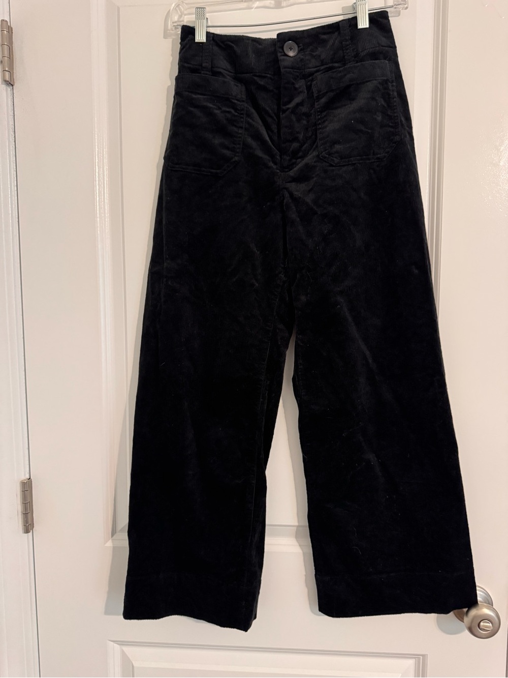 Anthropologie Black Corduroy Wide-Leg cropped Pants